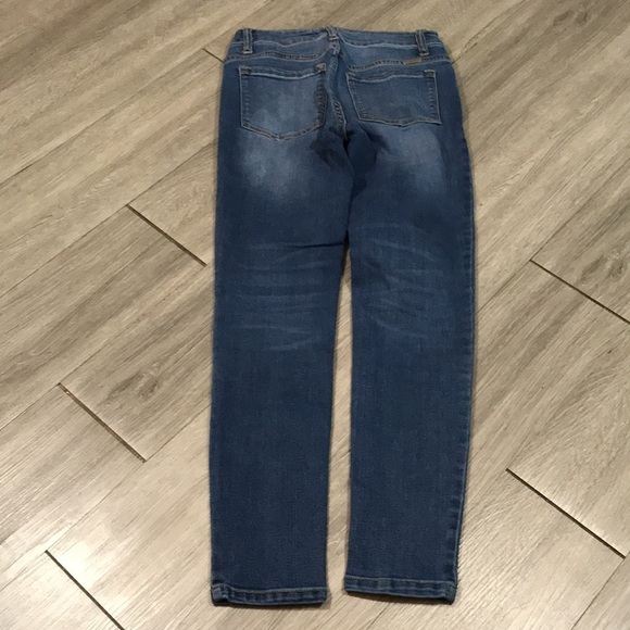 KanCan Medium Wash Low Rise Skinny Jeans size 1/24 - Picture 3 of 10